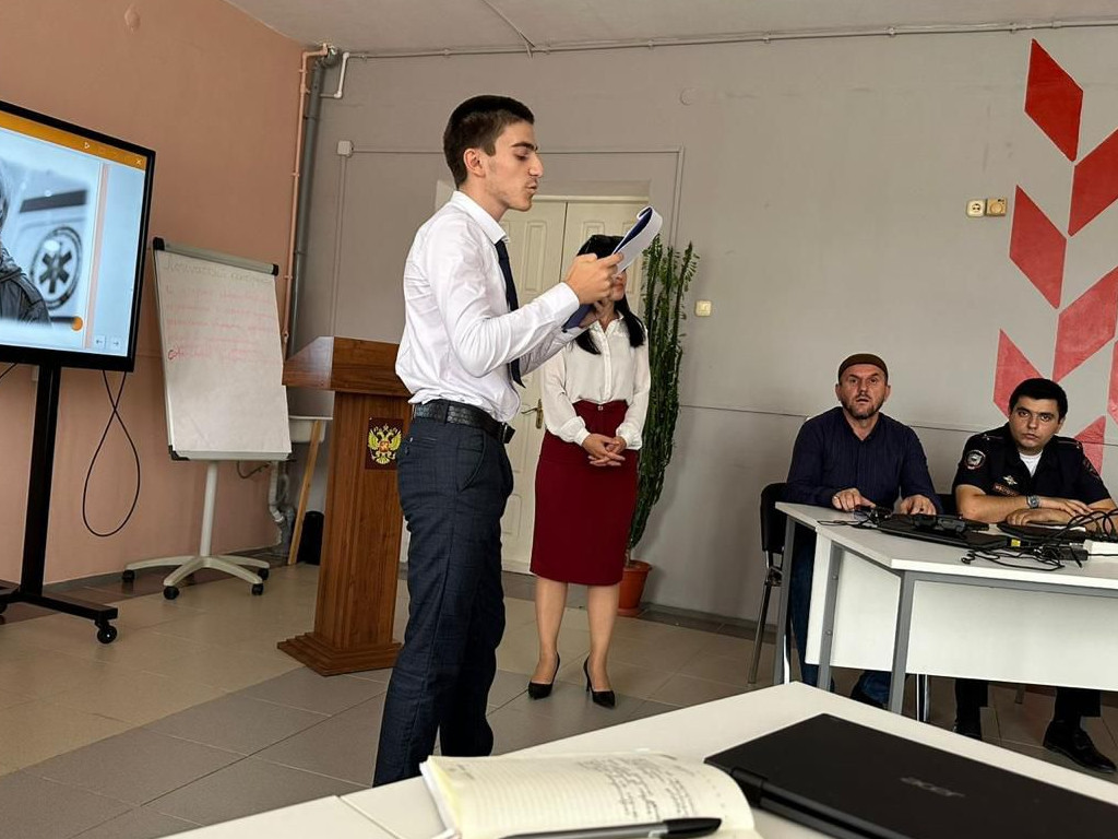 Профилактическая работа по антитерроризму в средней школе с.Башлыкент